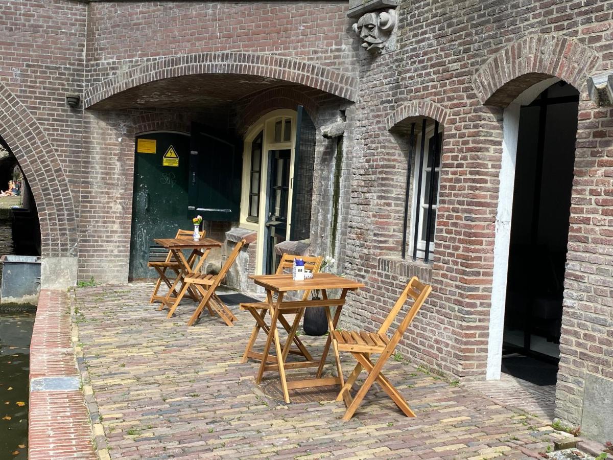 Slapen Onder De Dom Panzió Utrecht Kültér fotó