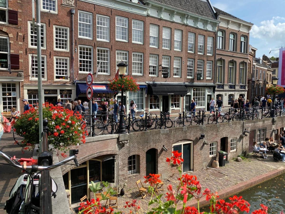 Slapen Onder De Dom Panzió Utrecht Kültér fotó